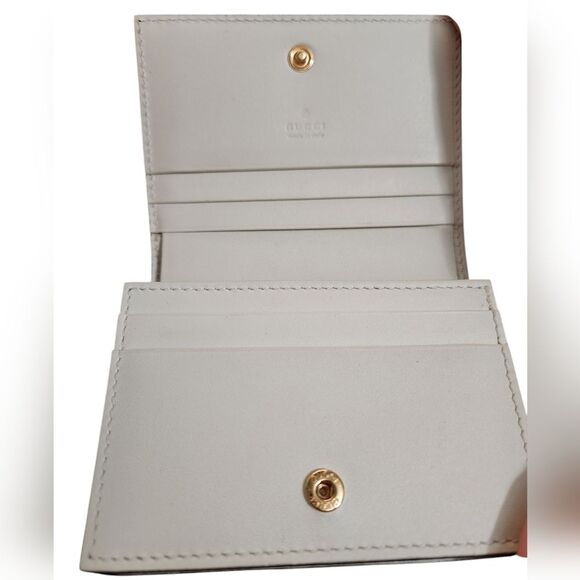 Gucci GG Apple Bifold Compact Wallet - Picture 6 of 6